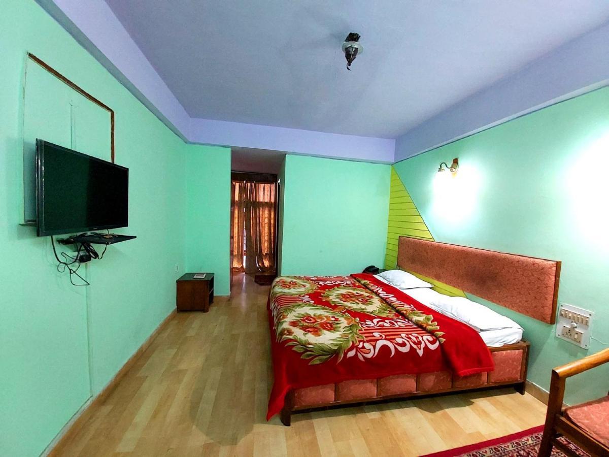 Goroomgo Radha Continental Nainital Exteriör bild